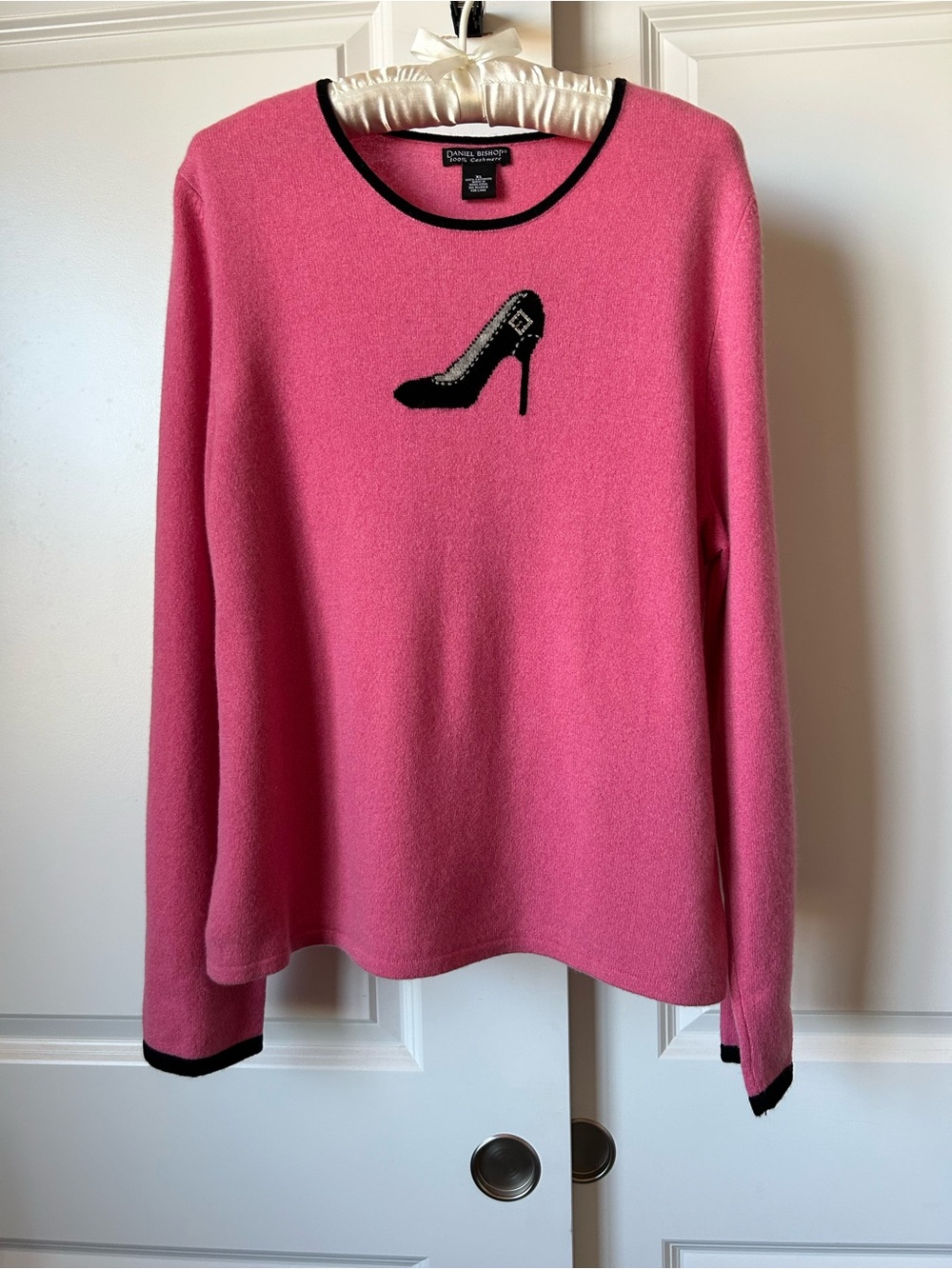 Daniel Bishop Pink Cashmere Crewneck Sweater with Black Heel Motif